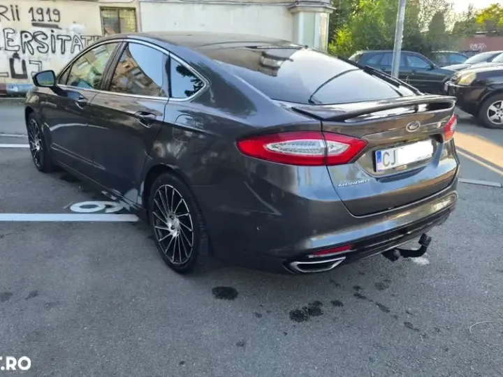 Ford Mondeo 2.0 TDCi Powershift