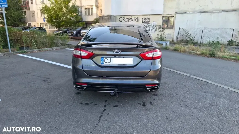 Ford Mondeo 2.0 TDCi Powershift — imagine 5