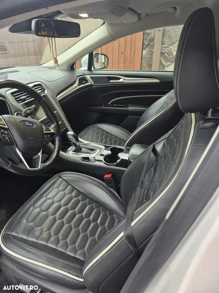 Ford Mondeo IV 2.0 HEV Vignale — imagine 6