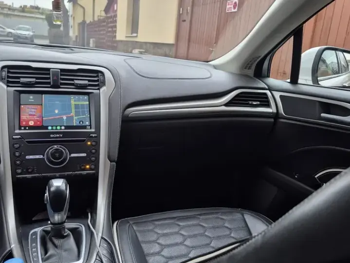 Ford Mondeo IV 2.0 HEV Vignale