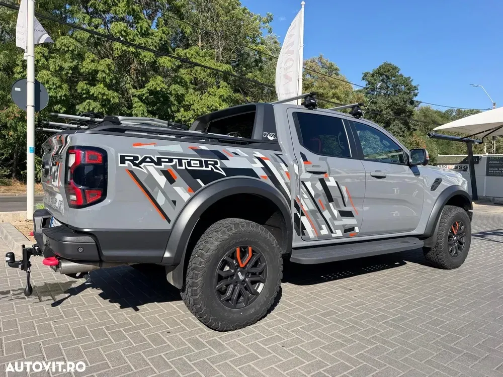 Ford Raptor — imagine 5