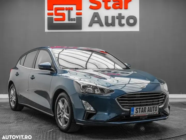 Ford Focus MK4 1.0 EcoBoost MHEV Titanium