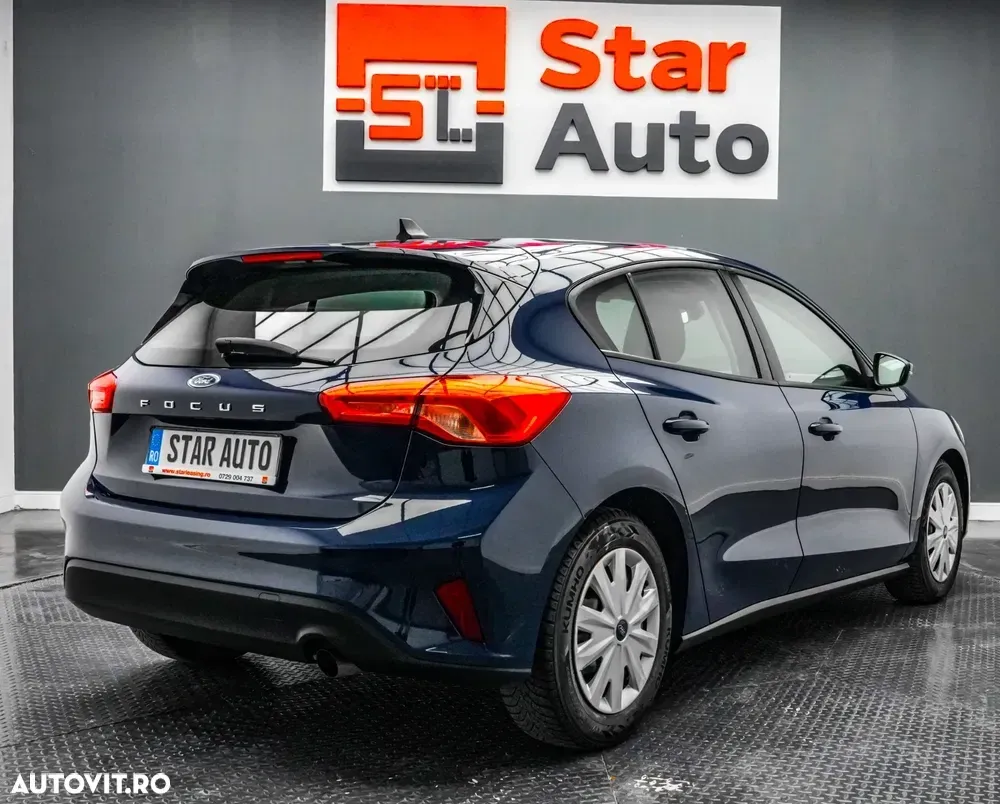 Ford Focus MK4 1.0 EcoBoost Titanium Business — imagine 6