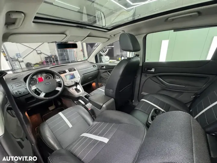 Ford Kuga I 2.0 TDCi Powershift 4WD Titanium
