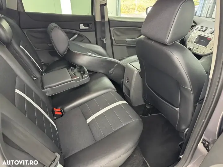 Ford Kuga I 2.0 TDCi 4WD Powershift Individual