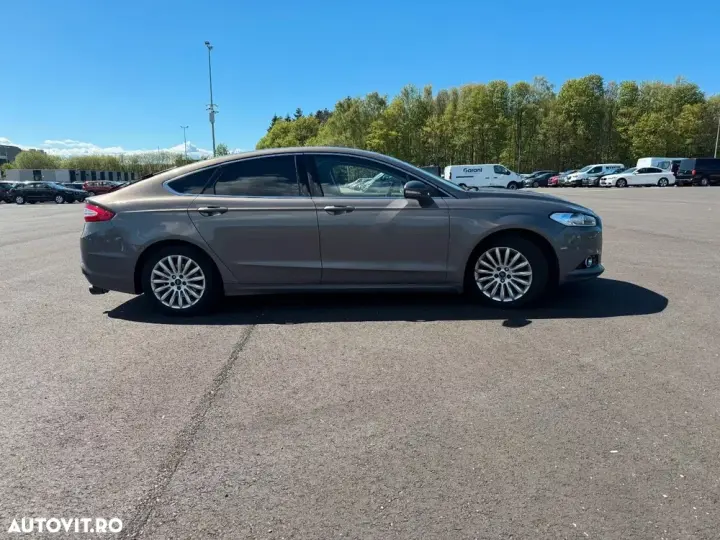 Ford Mondeo IV 2.0 TDCi Powershift Titanium