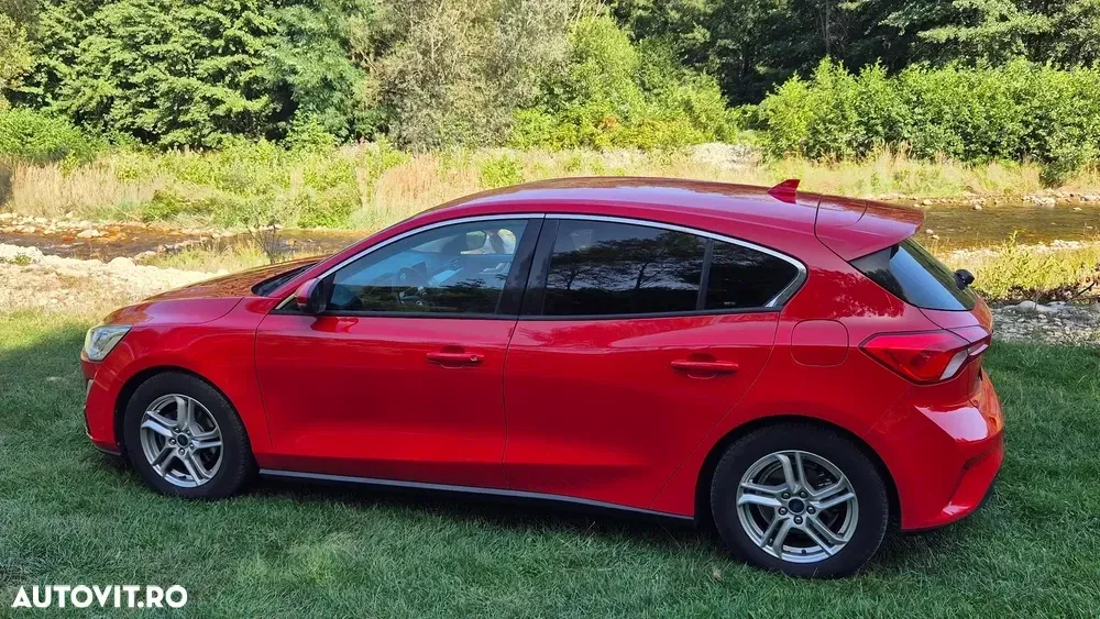 Ford Focus MK4 — imagine 4
