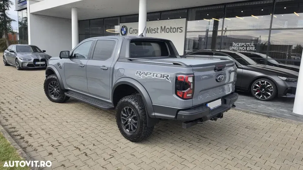 Ford Raptor — imagine 3