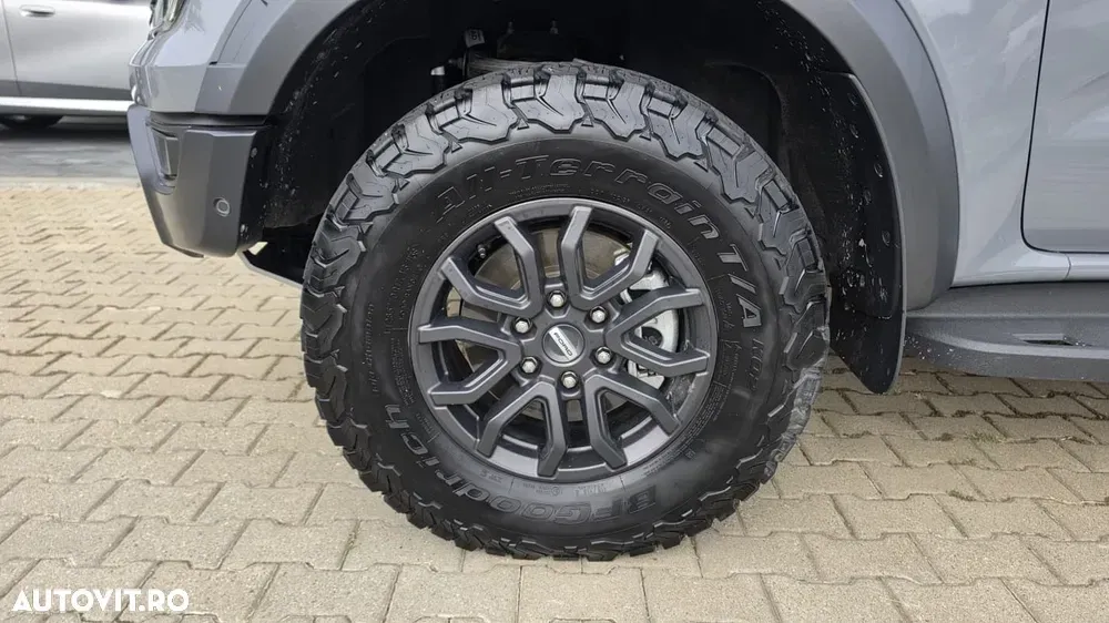 Ford Raptor — imagine 6