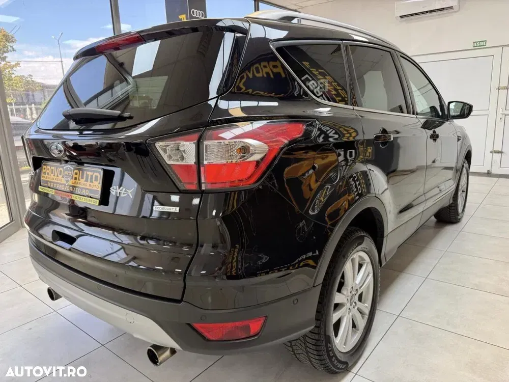 Ford Kuga — imagine 4