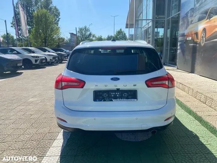 Ford Focus MK4 1.5 EcoBlue Titanium Business