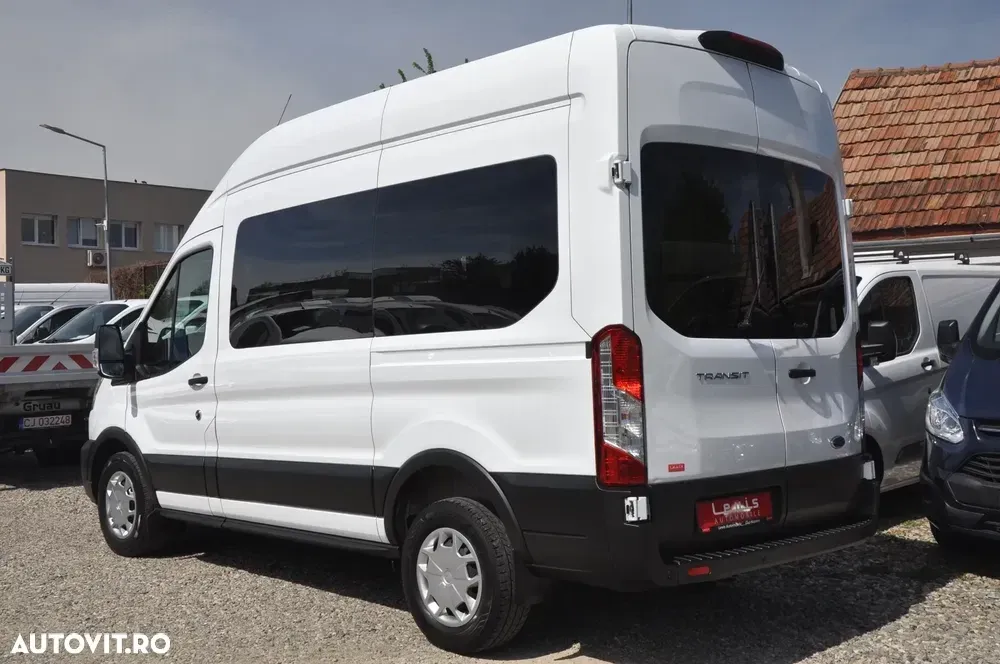 Ford Transit — imagine 6