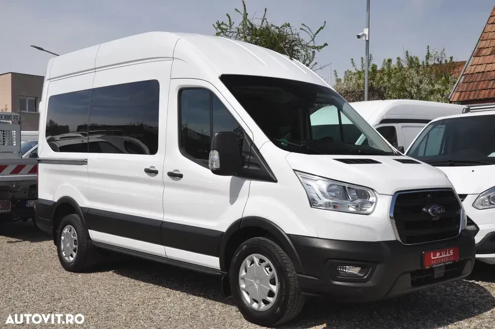 Ford Transit — imagine 3