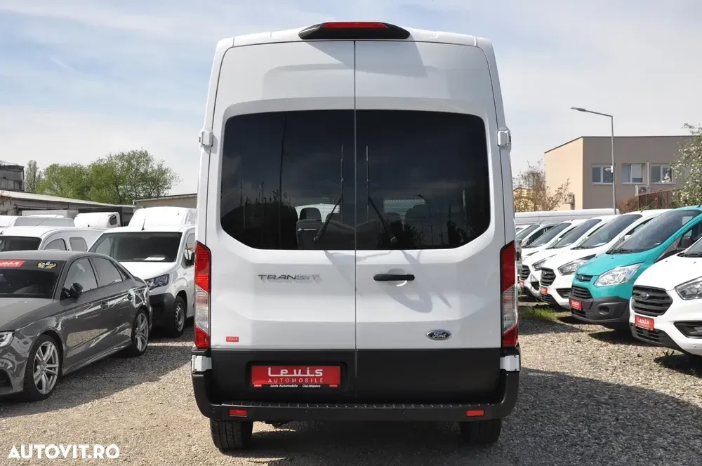 Ford Transit — imagine 5
