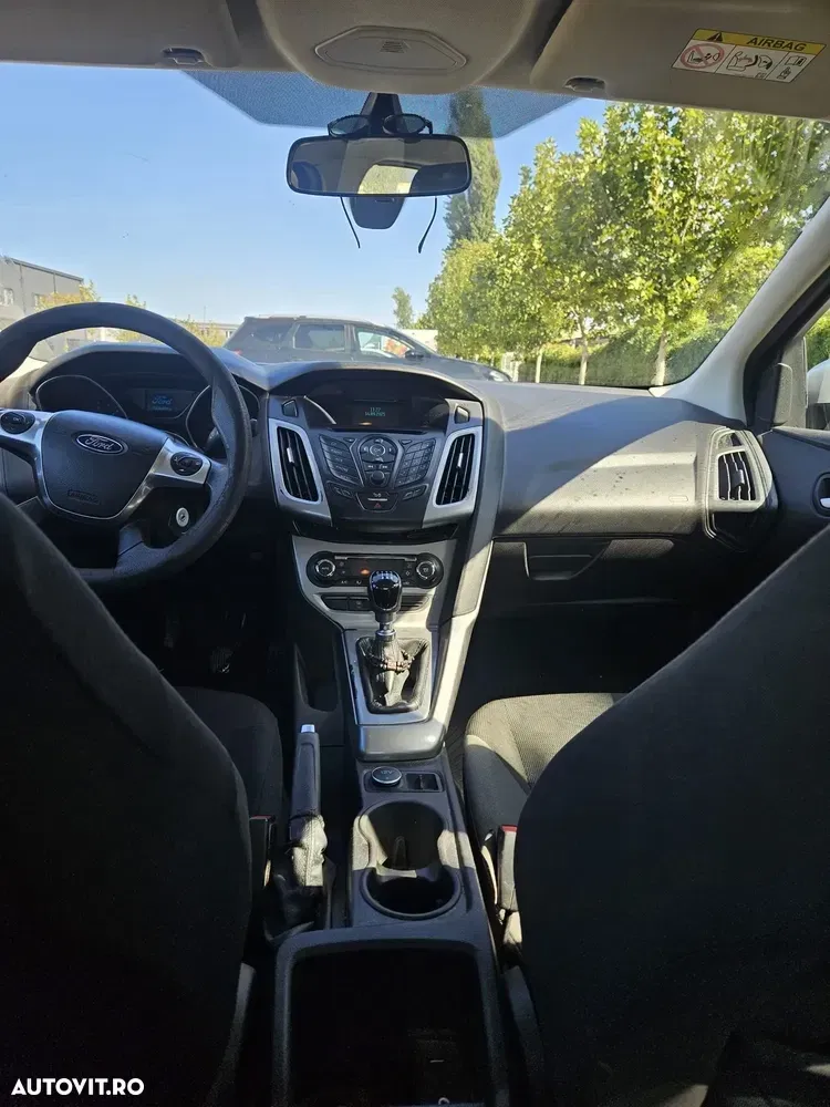 Ford Focus MK3 — imagine 4