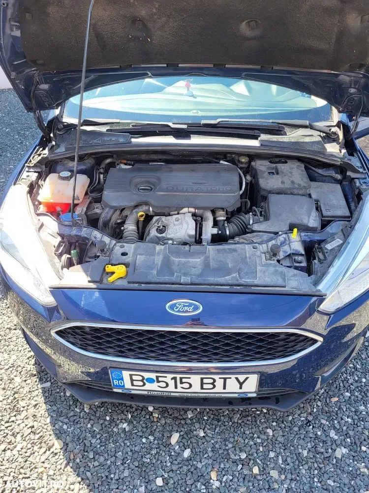 Ford Focus MK3 1.5 EcoBlue Connected — imagine 4