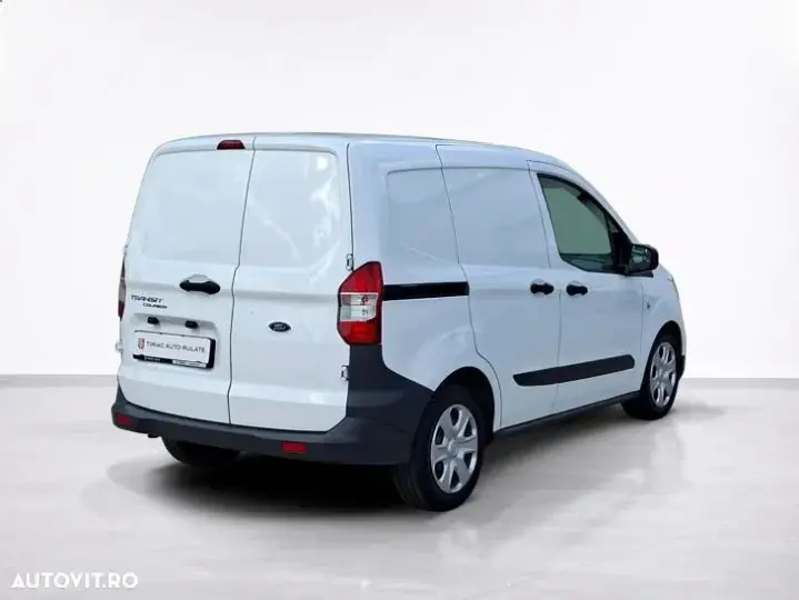 Ford Courier