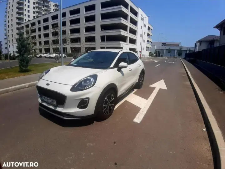Ford Puma 1.0 EcoBoost MHEV Titanium