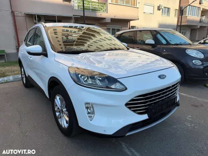 Ford Kuga III 1.5 EcoBlue A8 FWD Titanium