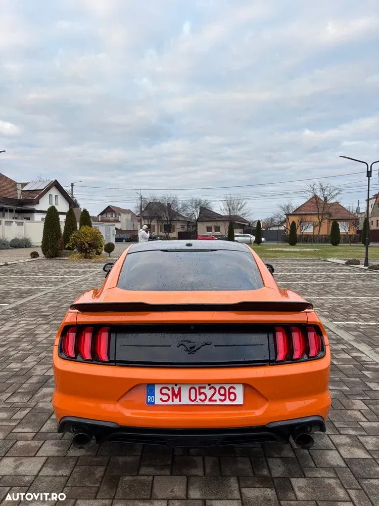 Ford Mustang VI 2.3 EcoBoost Aut. — imagine 6