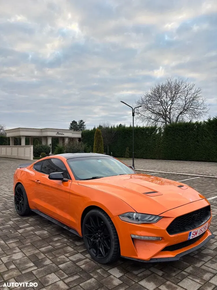 Ford Mustang VI 2.3 EcoBoost Aut. — imagine 3
