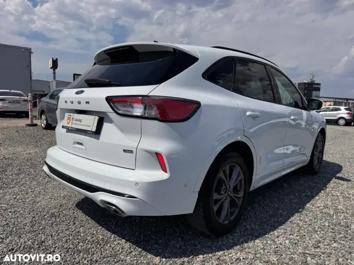 Ford Kuga 2.5 Duratec PHEV ST-LINE