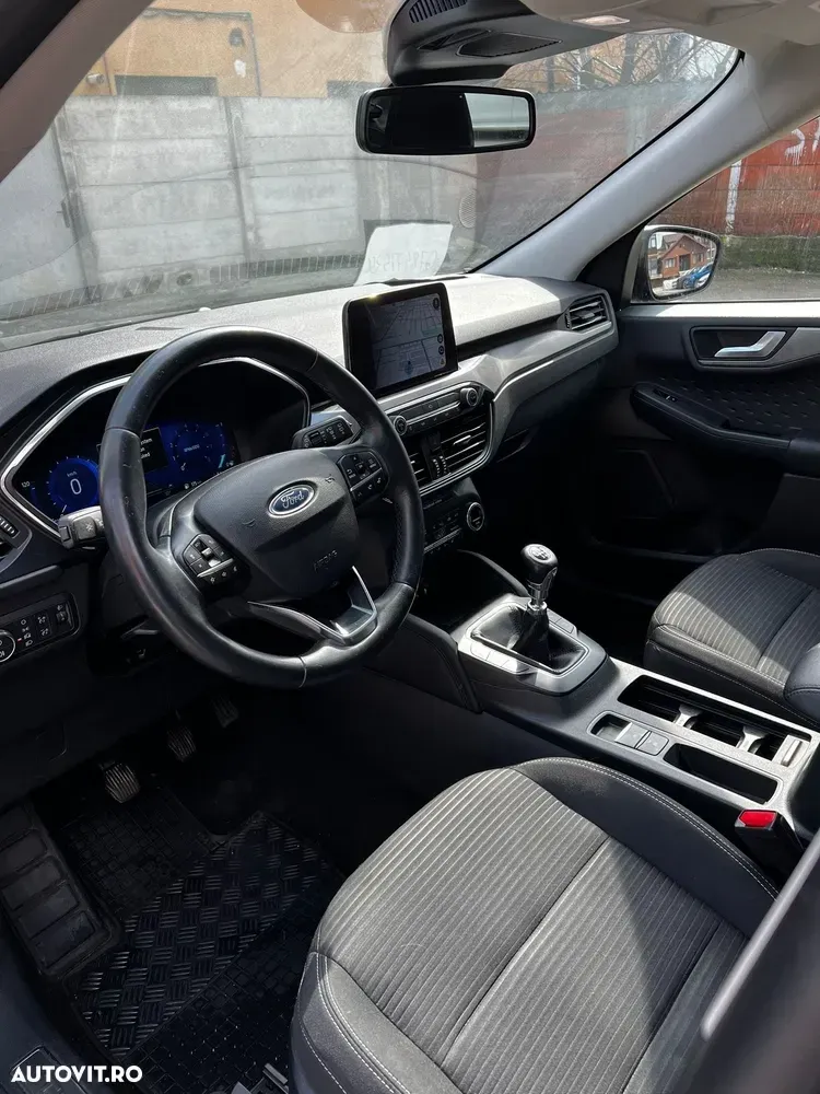 Ford Kuga III 1.5 EcoBoost FWD ST Line — imagine 3