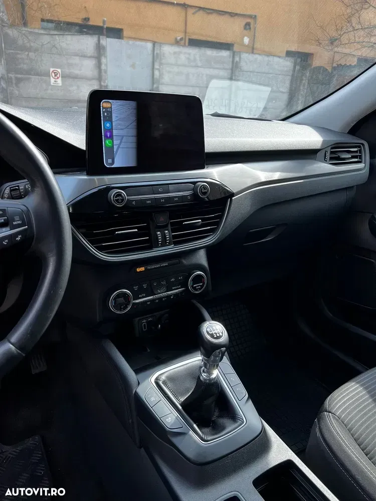 Ford Kuga III 1.5 EcoBoost FWD ST Line — imagine 4