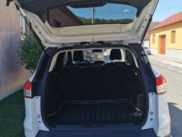 Ford Kuga II 2.0 TDCi 4WD Titanium