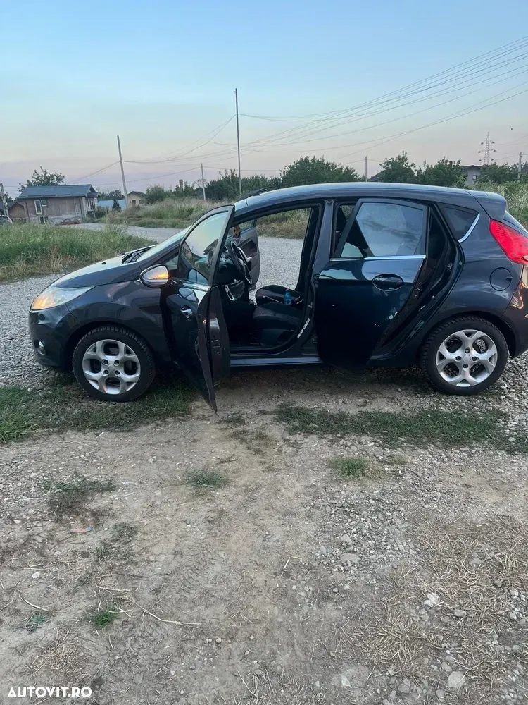 Ford Fiesta VII 1.25i Titanium — imagine 5