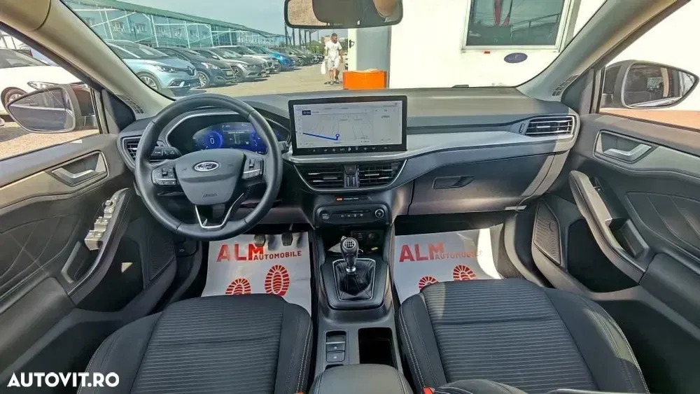 Ford Focus MK4 — imagine 2