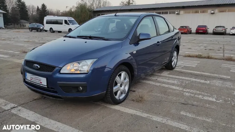 Ford Focus MK2 — imagine 3