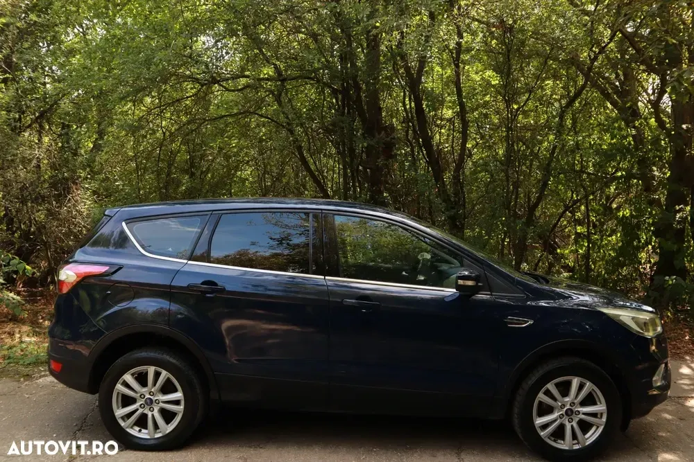 Ford Kuga II 2.0 TDCi 4WD Trend — imagine 5