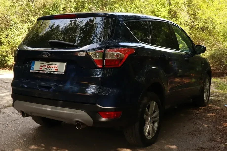Ford Kuga II 2.0 TDCi 4WD Trend — imagine 3