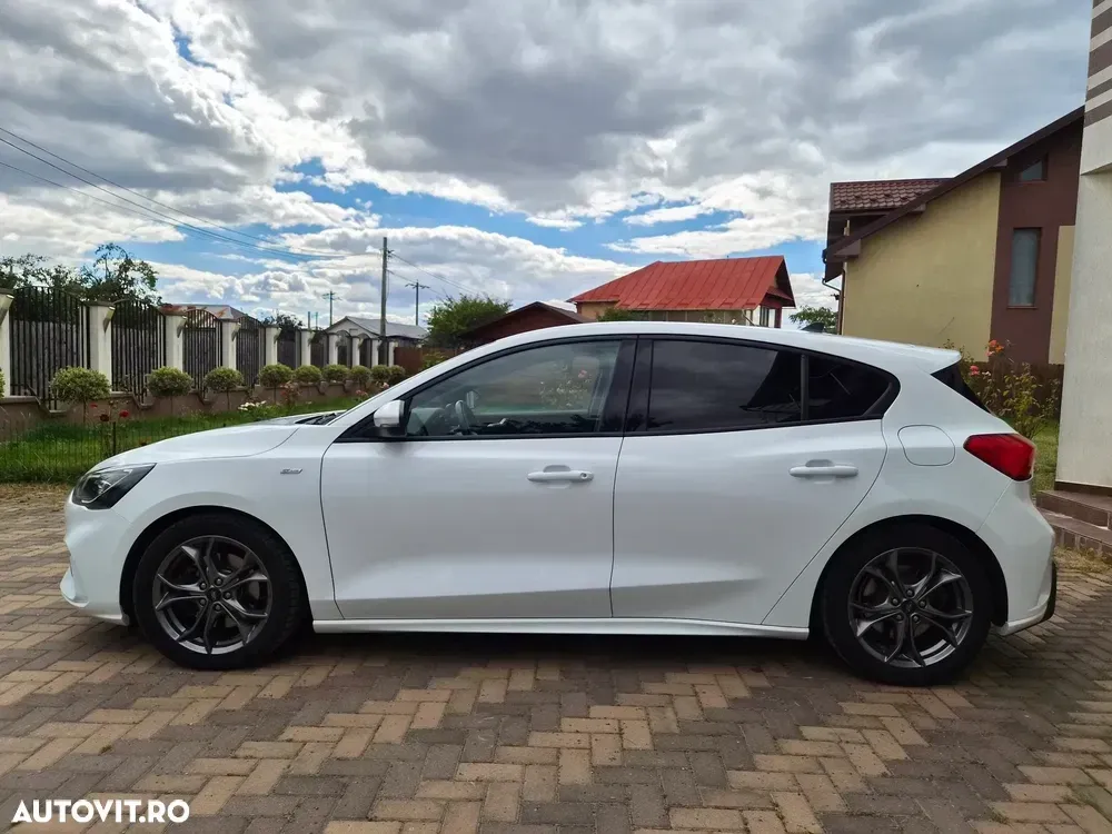 Ford Focus 2.0 EcoBlue ST-Line X — imagine 2