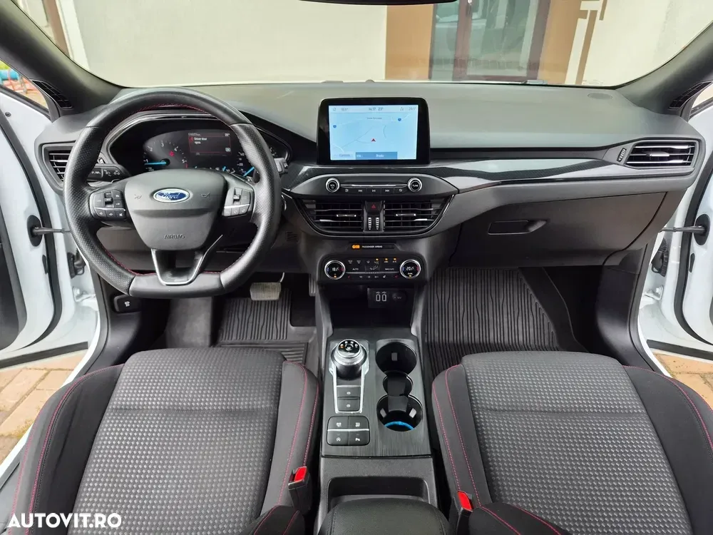 Ford Focus 2.0 EcoBlue ST-Line X — imagine 4