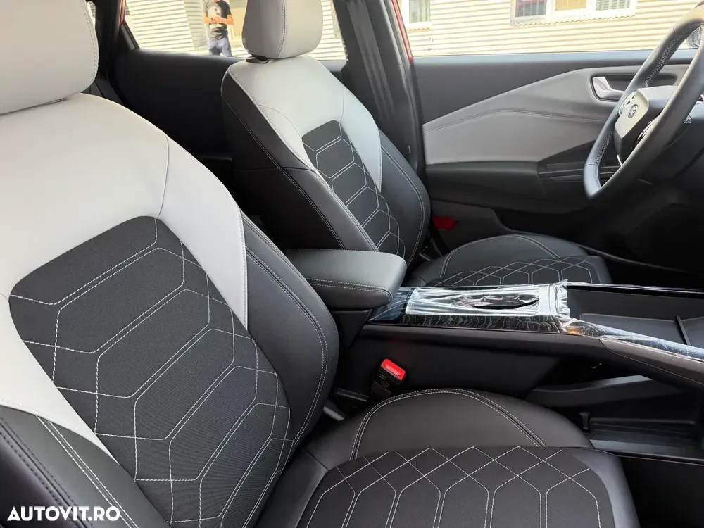 Ford Puma Gen-E 46.8 kWh Premium — imagine 4