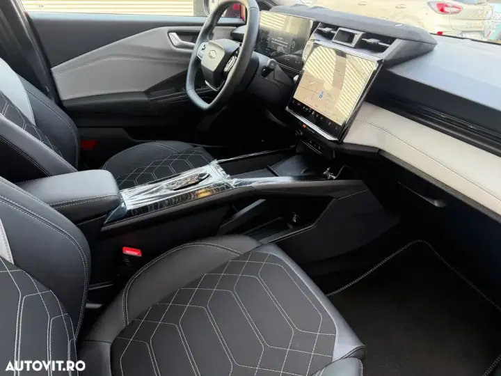 Ford Puma Gen-E 46.8 kWh Premium