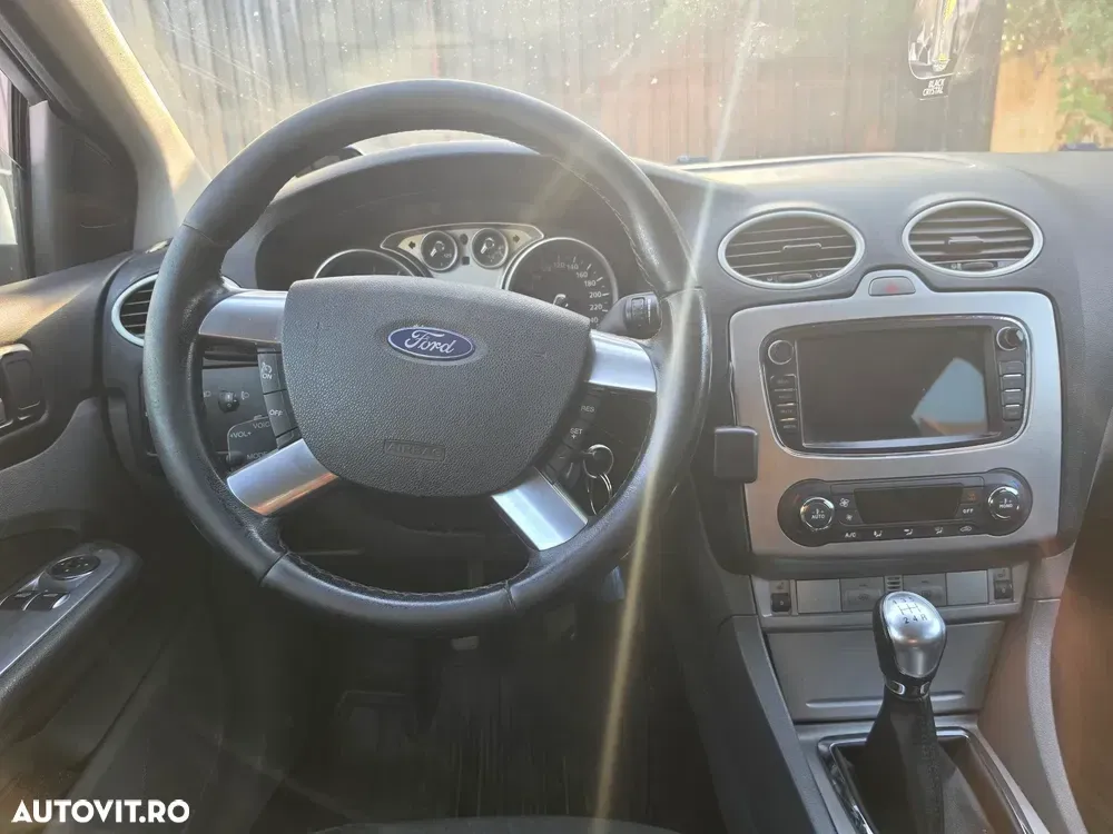 Ford Focus MK2 1.6 TI-VCT Sport — imagine 3