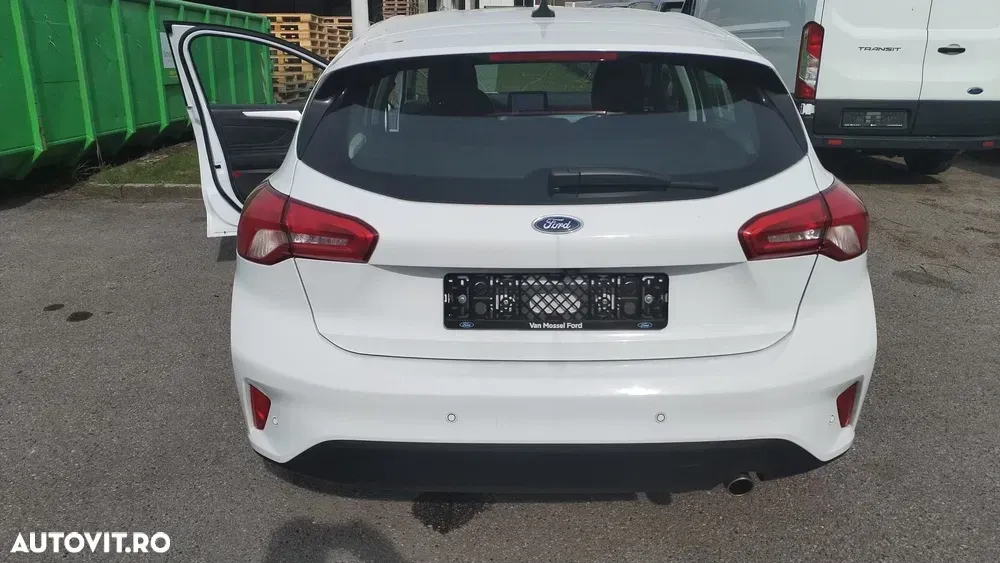 Ford Focus MK4 — imagine 3