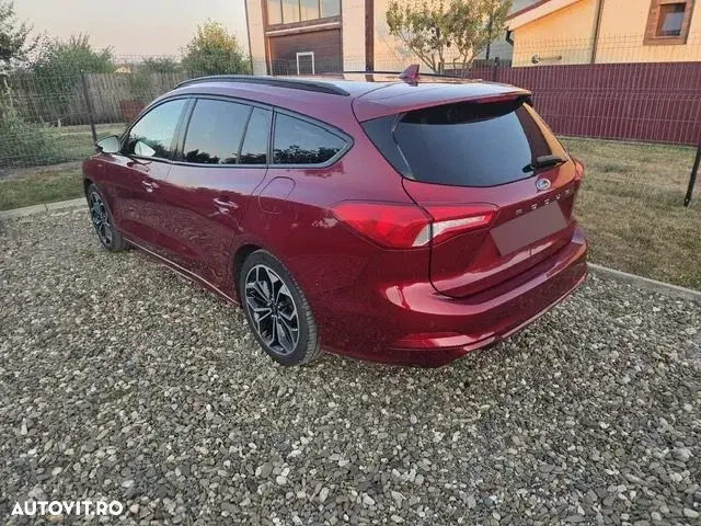 Ford Focus MK4 1.0 EcoBoost MHEV ST-Line