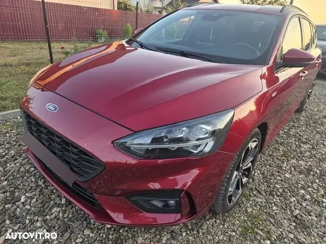Ford Focus MK4 1.0 EcoBoost MHEV ST-Line