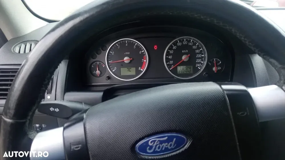 Ford Mondeo II 1.8 Ambiente — imagine 3