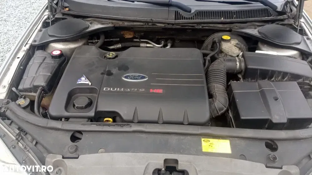 Ford Mondeo II 1.8 Ambiente — imagine 4