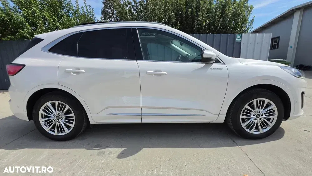 Ford Kuga III 2.5 Duratec FHEV FWD Vignale — imagine 2
