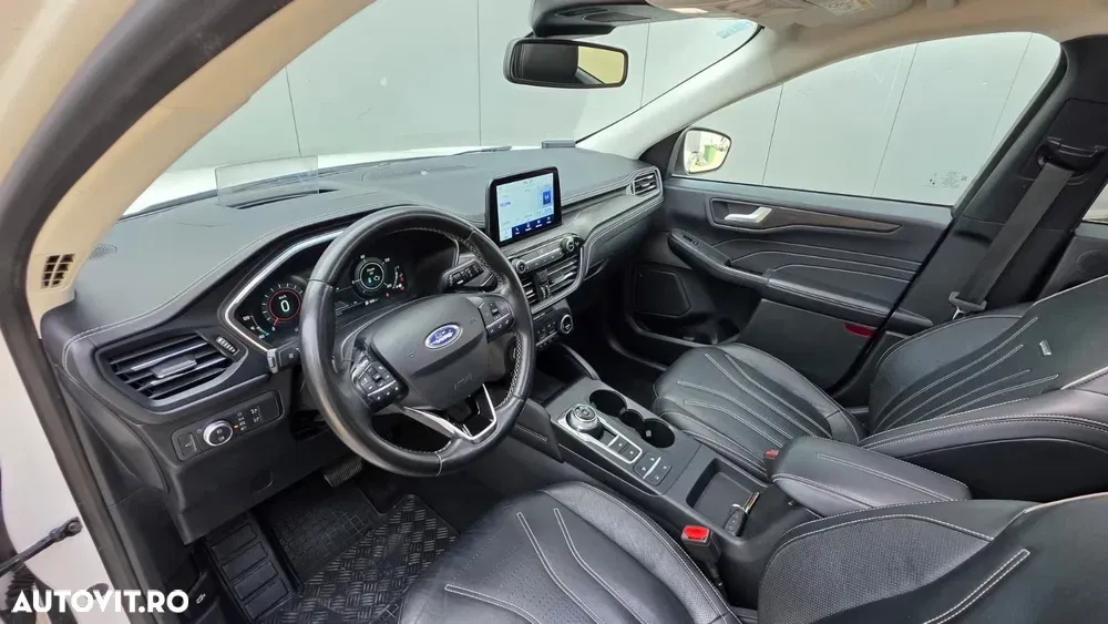 Ford Kuga III 2.5 Duratec FHEV FWD Vignale — imagine 3