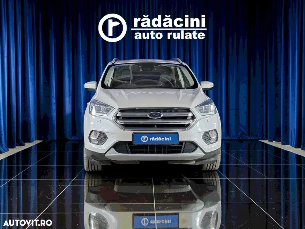 Ford Kuga — imagine 3