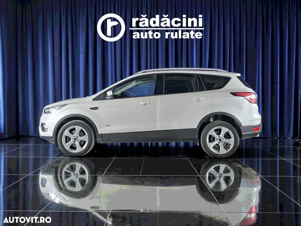 Ford Kuga — imagine 6