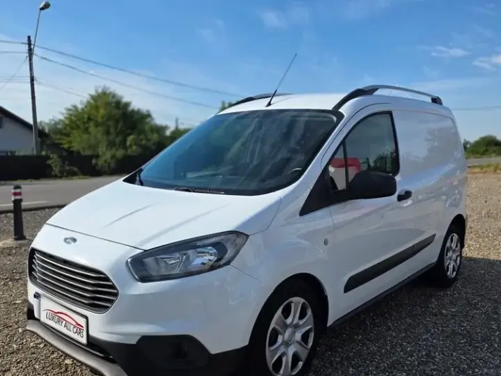 Ford Courier