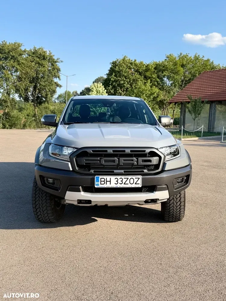 Ford Raptor — imagine 6